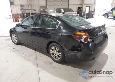2011 Nissan Altima 2.5 S z USA, uszkodzony, nr VIN 1N4AL2AP2BN477625